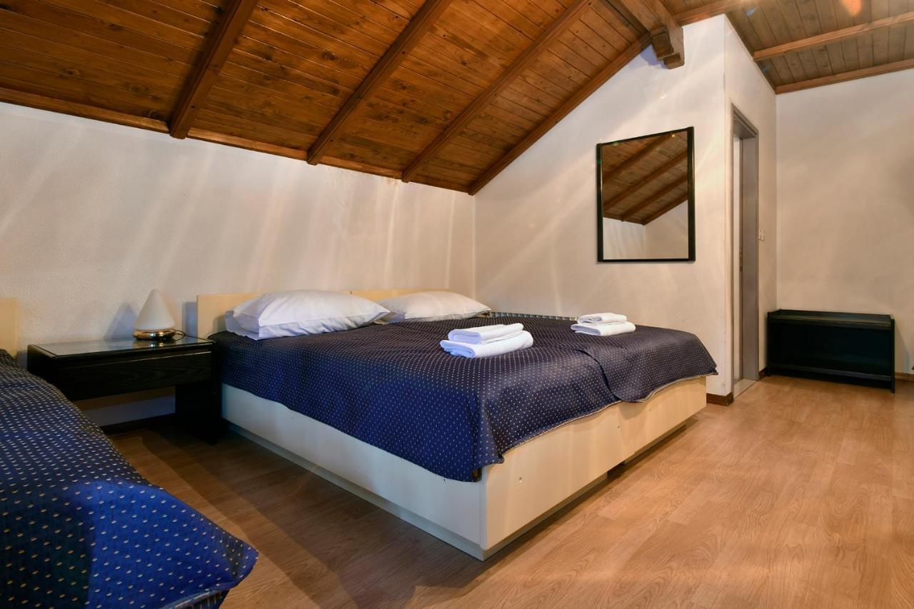 Bed and Breakfast Gostilna Lokve Exterior foto