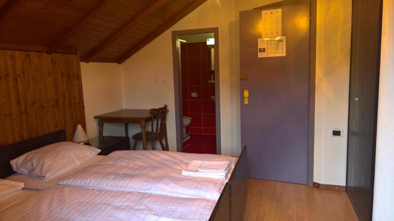 Bed and Breakfast Gostilna Lokve Exterior foto